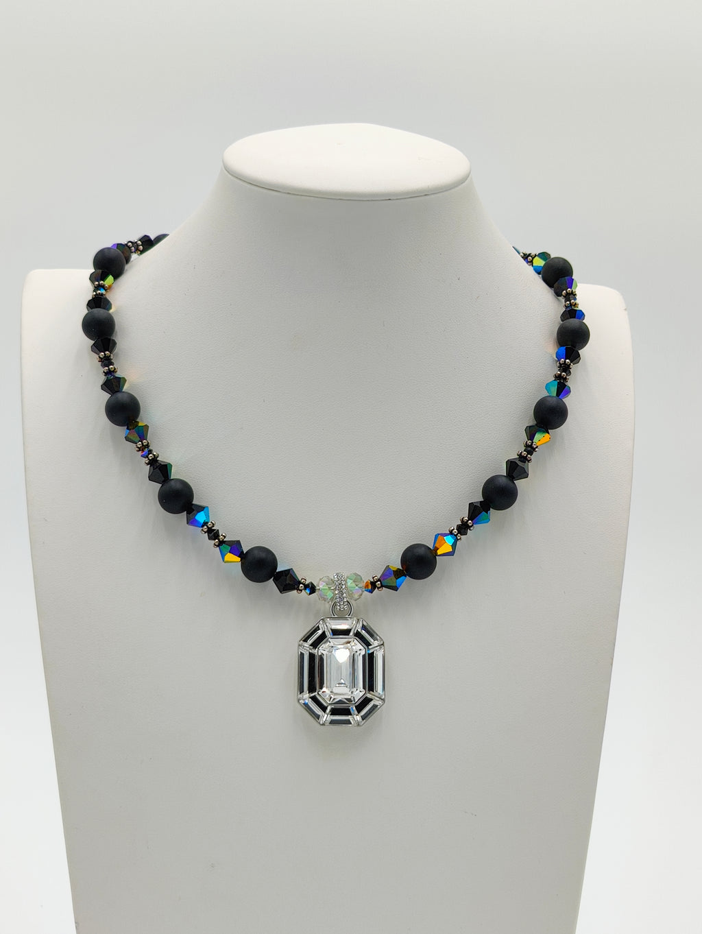 Crystal Pendant Black Brilliance