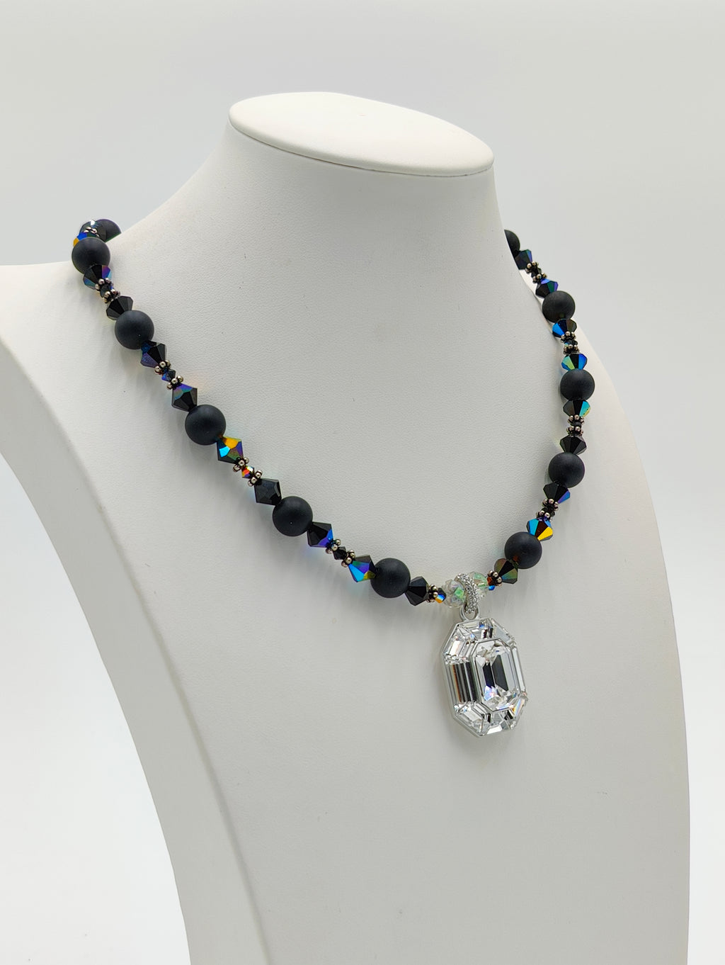 Crystal Pendant Black Brilliance