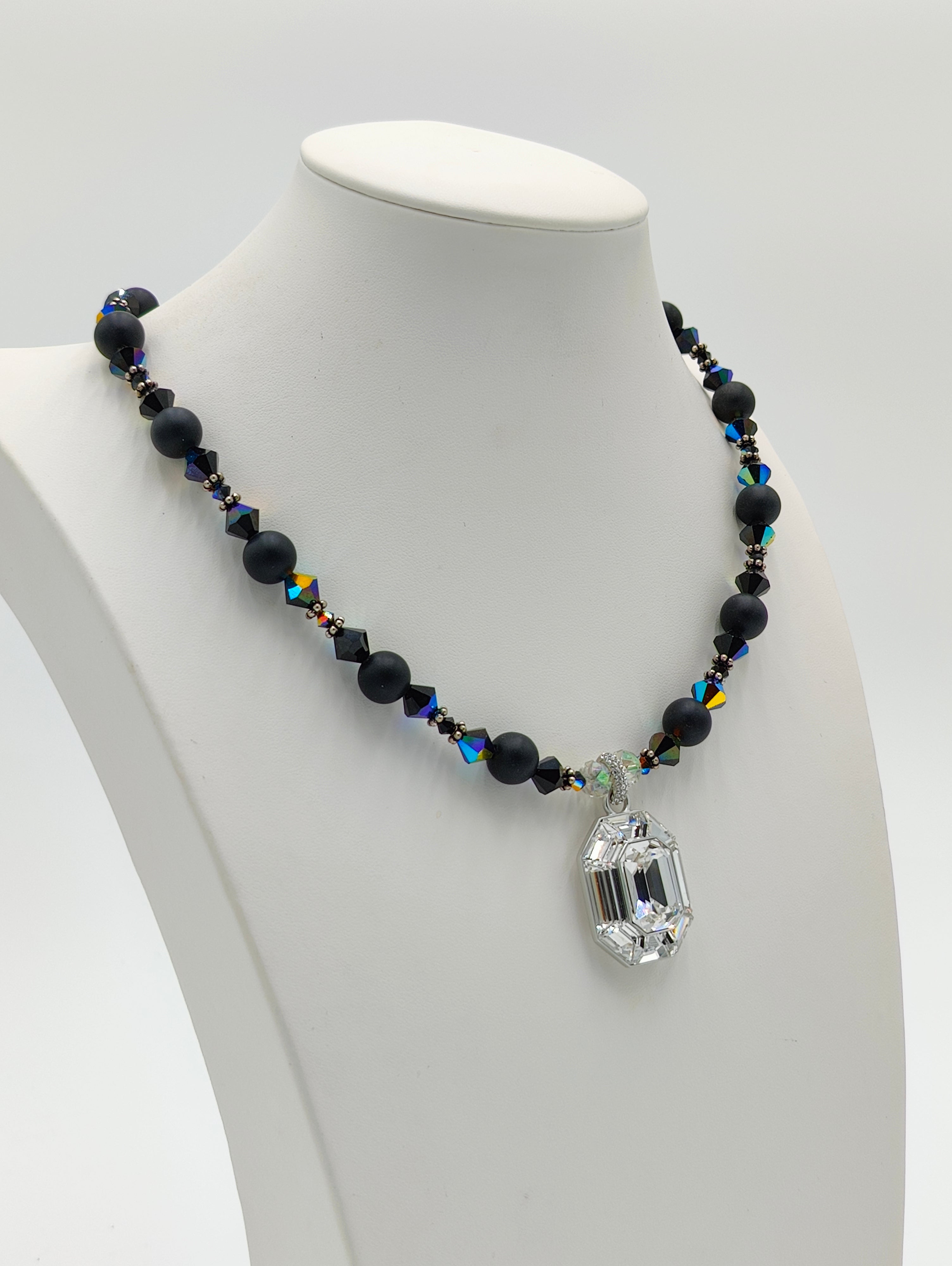 Crystal Pendant Black Brilliance