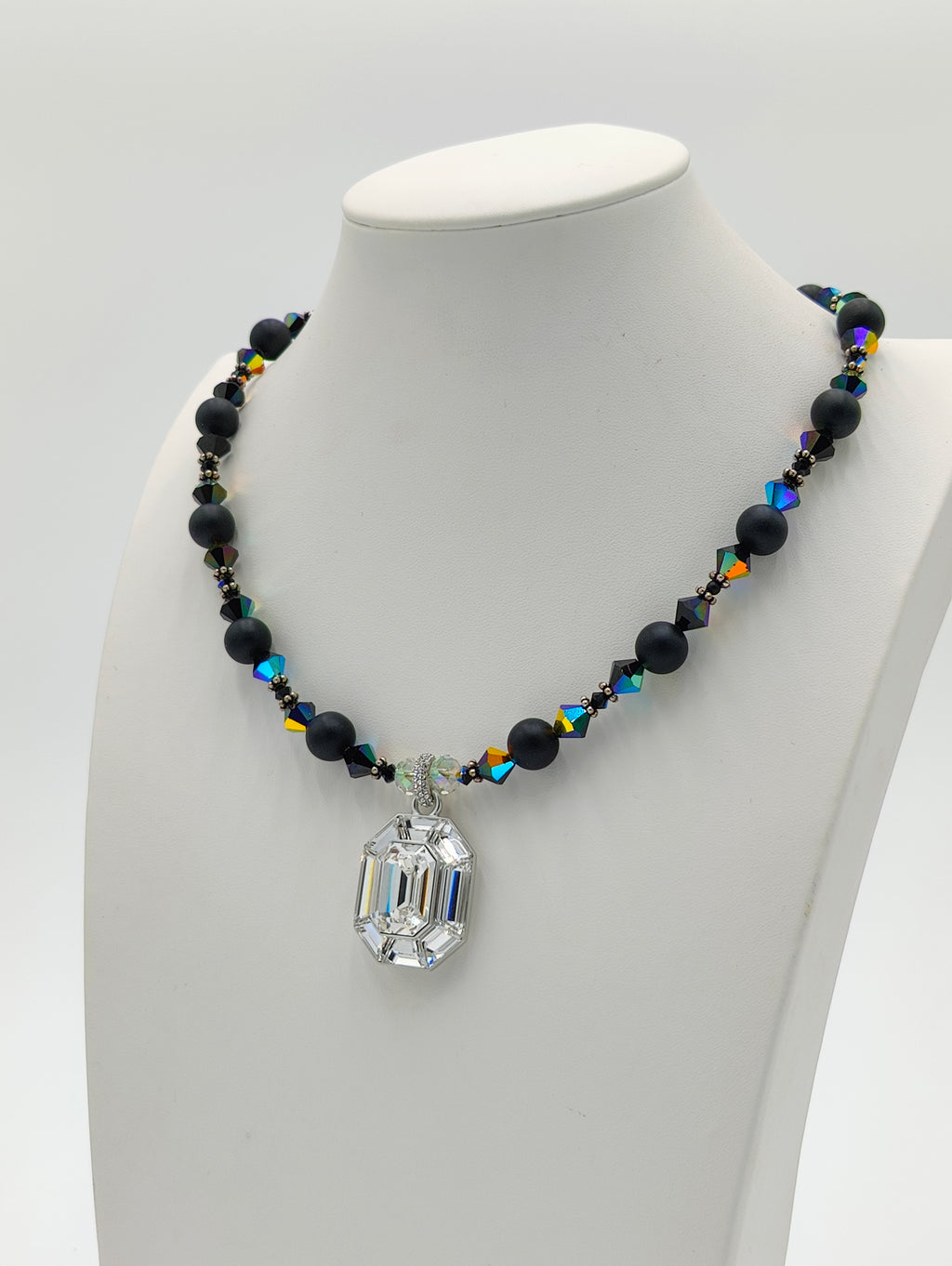 Crystal Pendant Black Brilliance