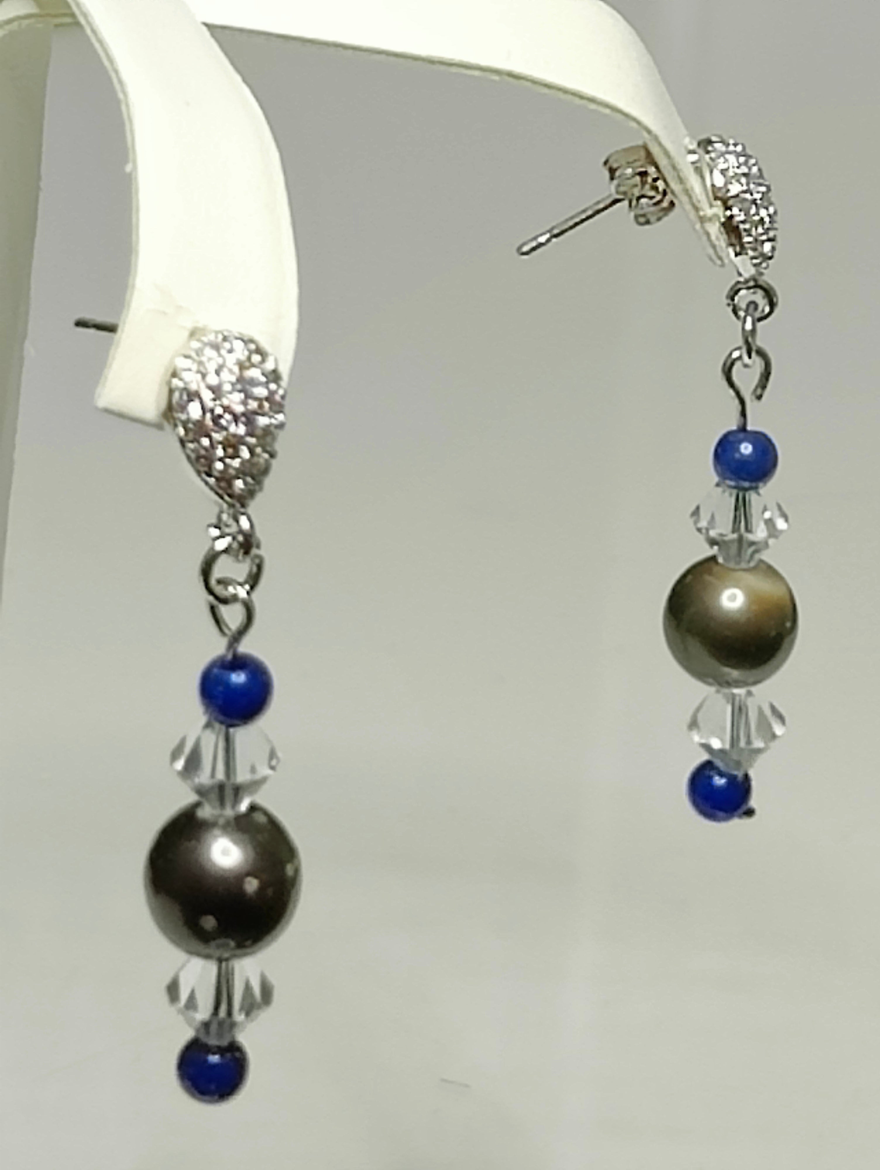 Night Pearls Earrings