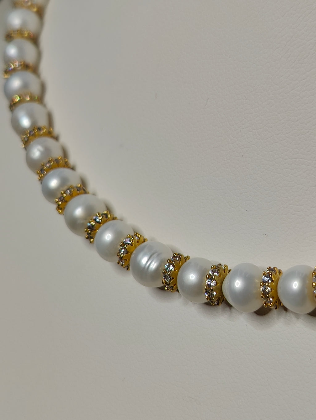 Voila Pearls Necklace