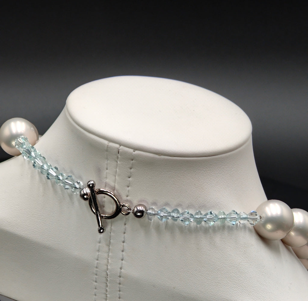 The Mrs. Howell Necklace