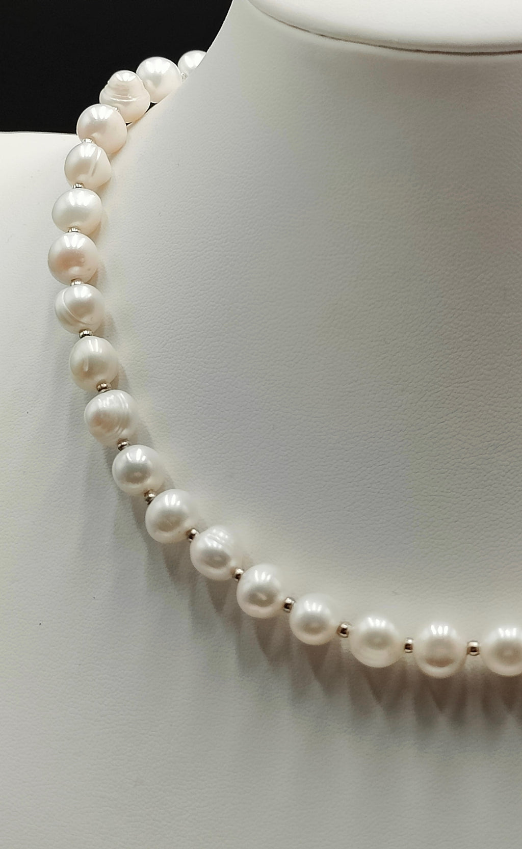 Party Pearls Necklace