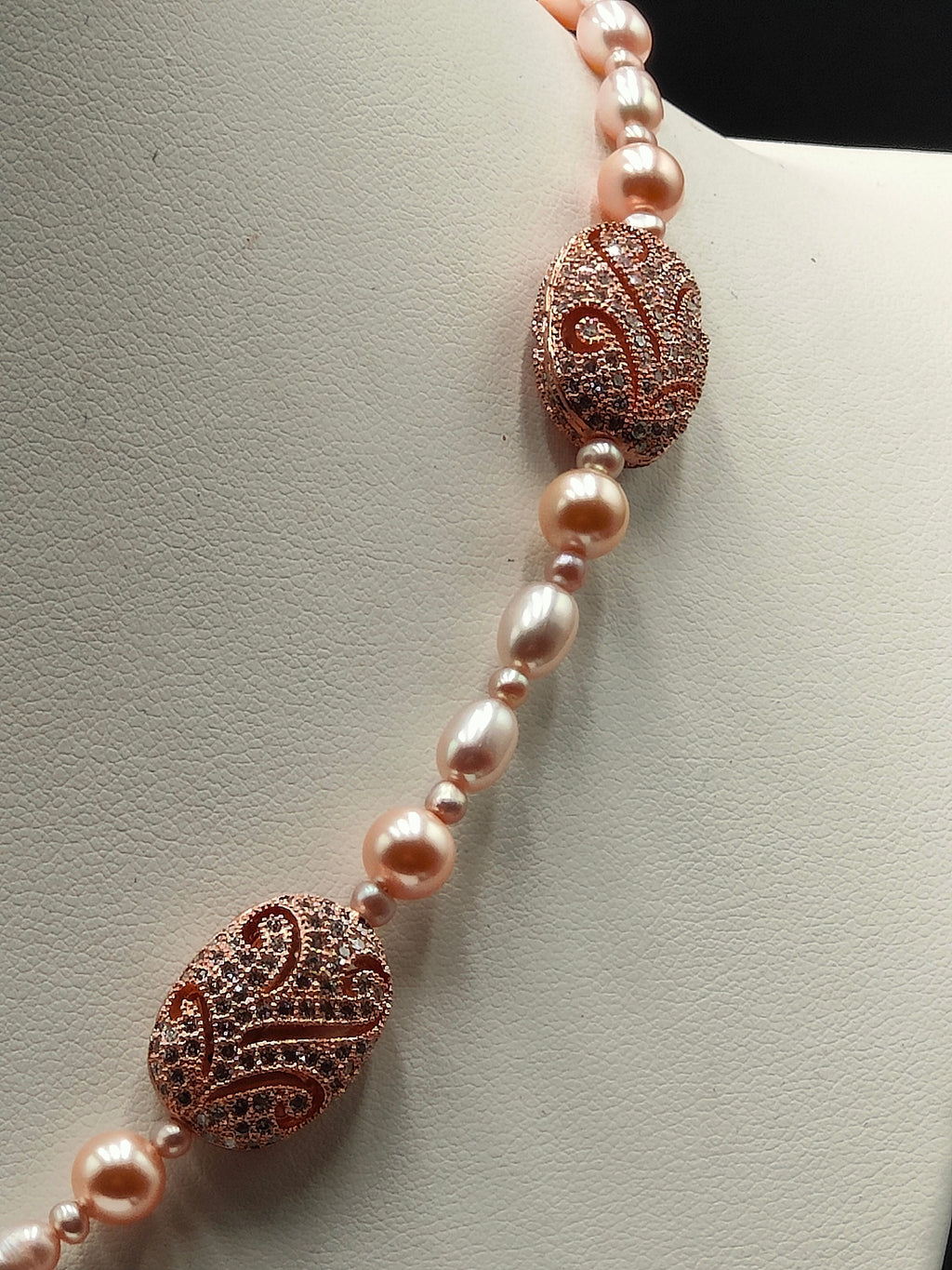 Fluted Pearls Necklace