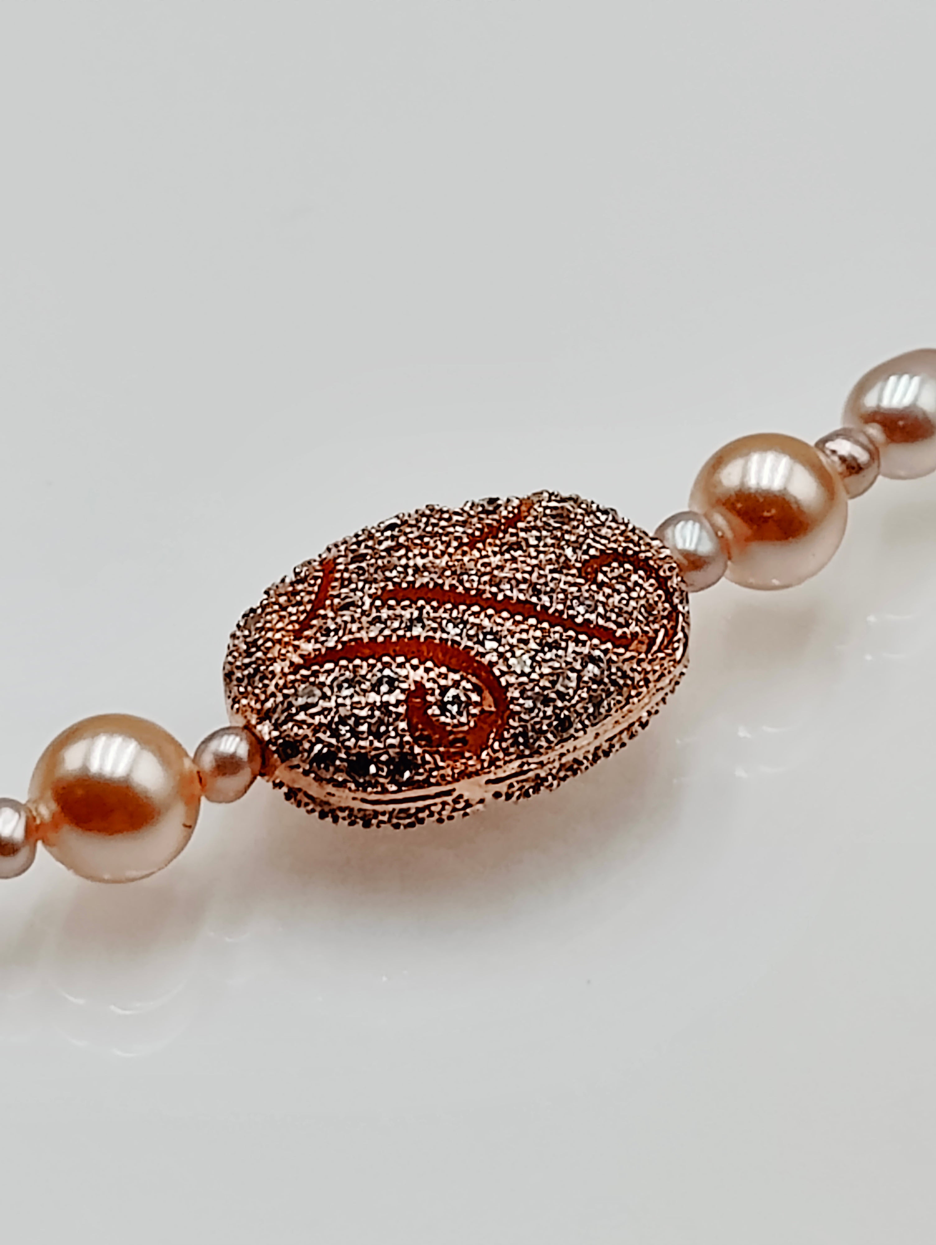 Fluted Pearls Necklace