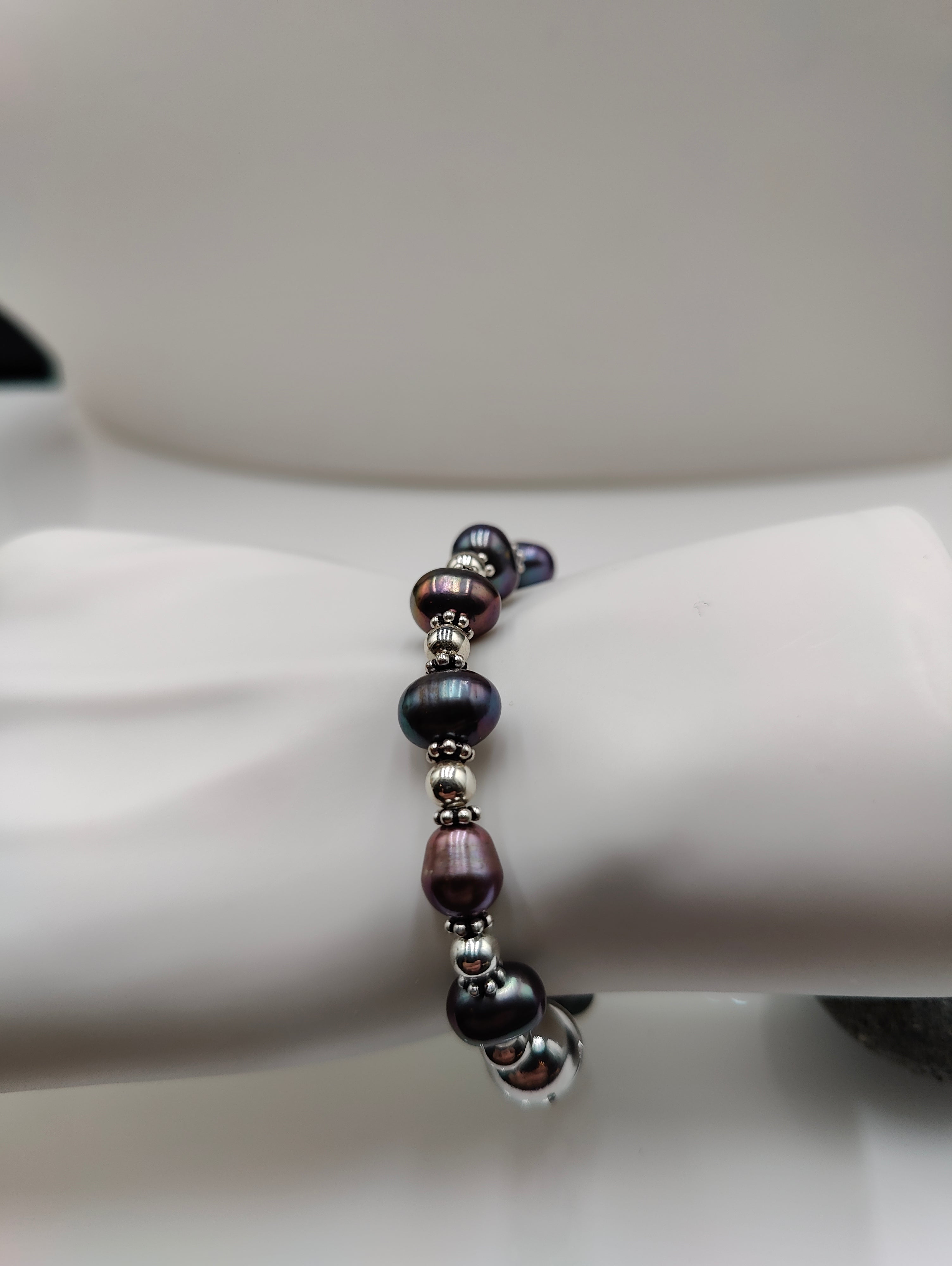 Oxi Pearls Bracelet