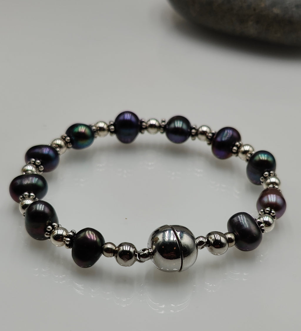 Oxi Pearls Bracelet