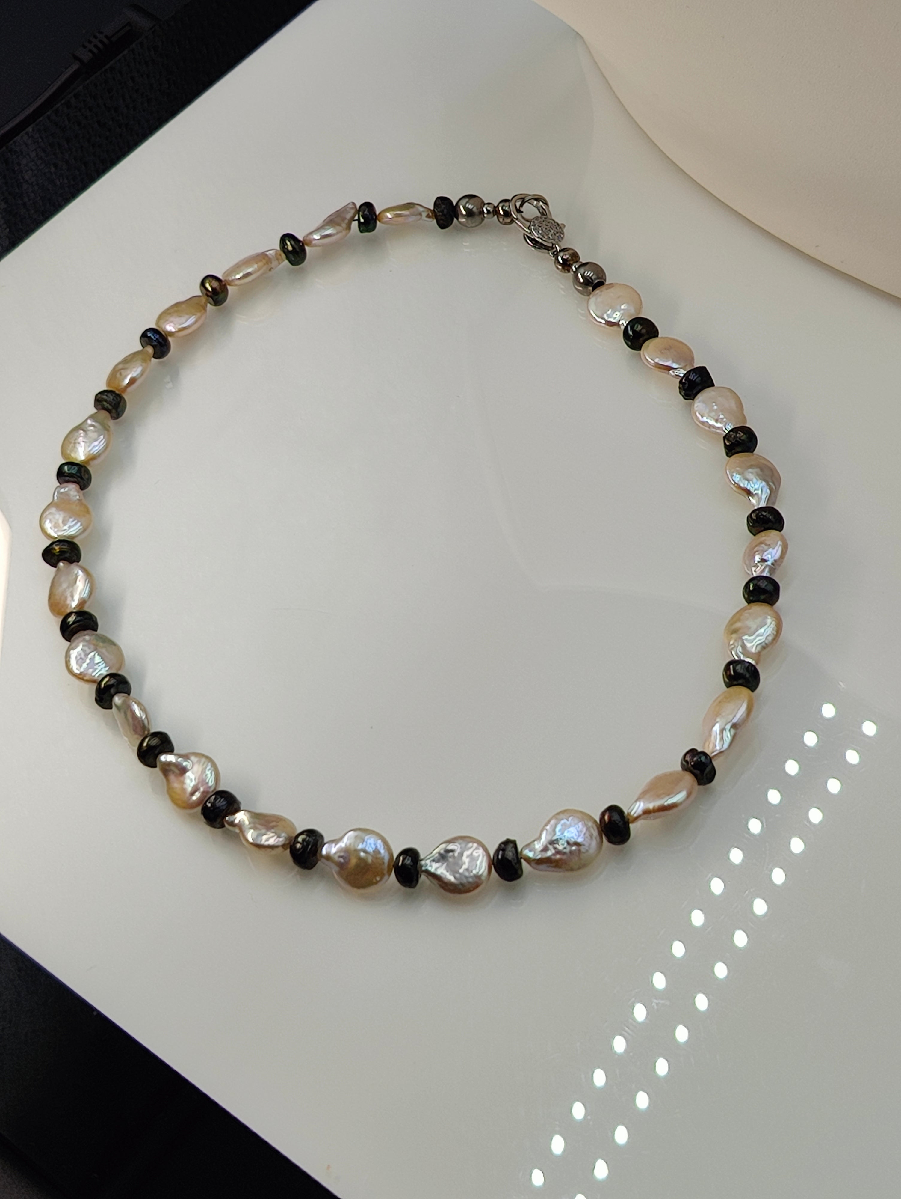 Double Pearls Necklace