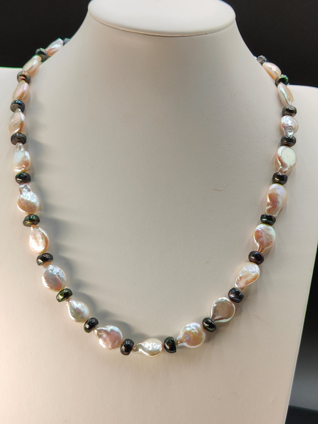 Double Pearls Necklace