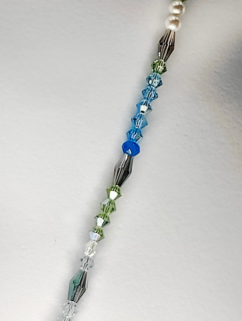 Prehnite Boulder Necklace