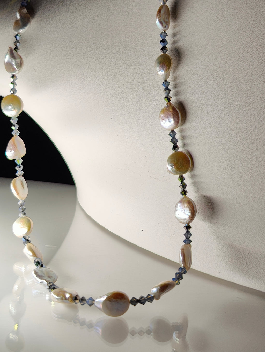 Smokey Pearls Necklace