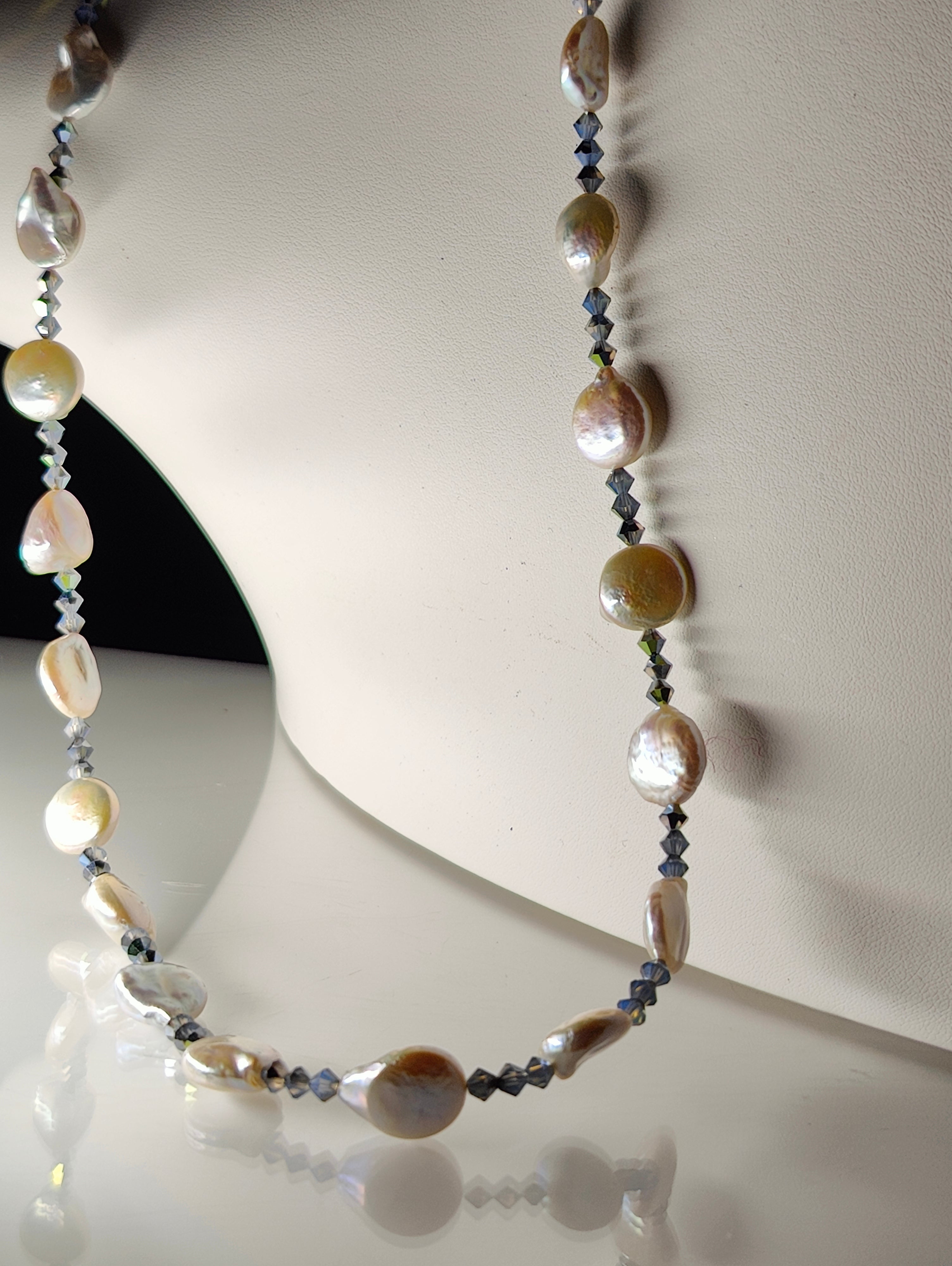 Smokey Pearls Necklace
