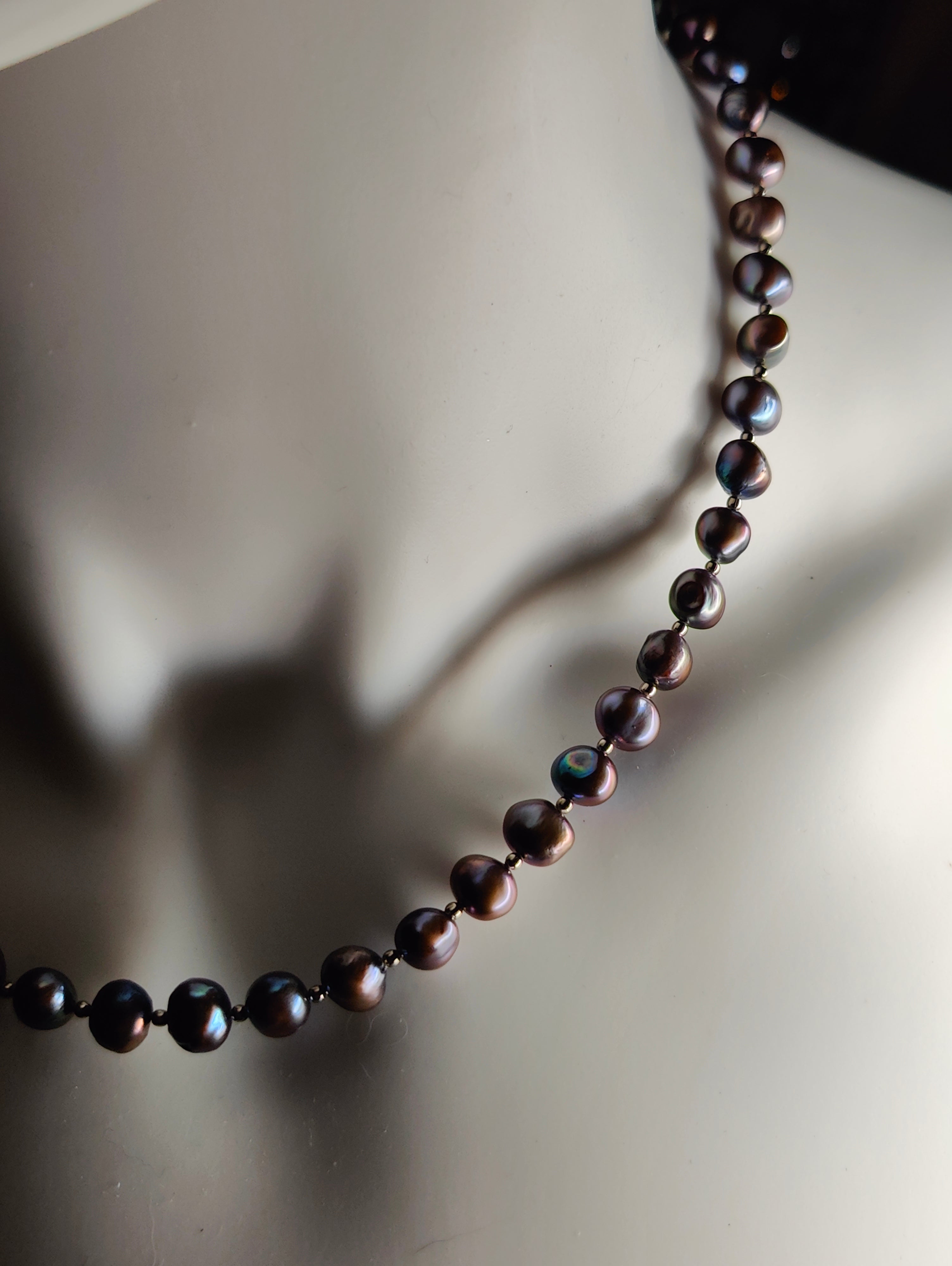 Oxidized Pearls Necklace
