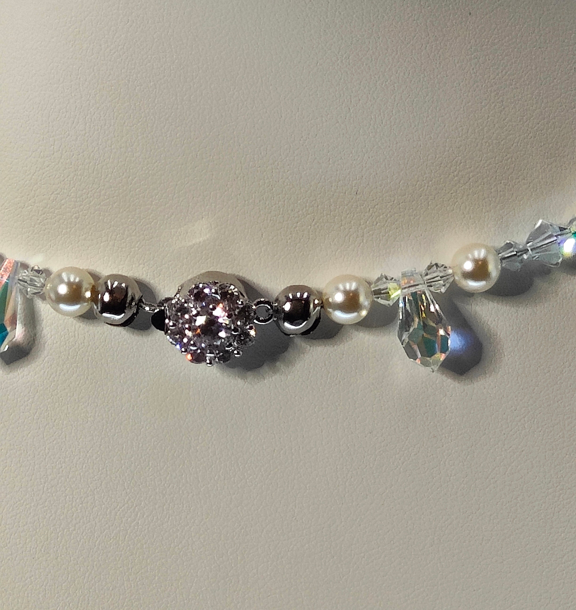 Petit Crystals and Pearls Necklace